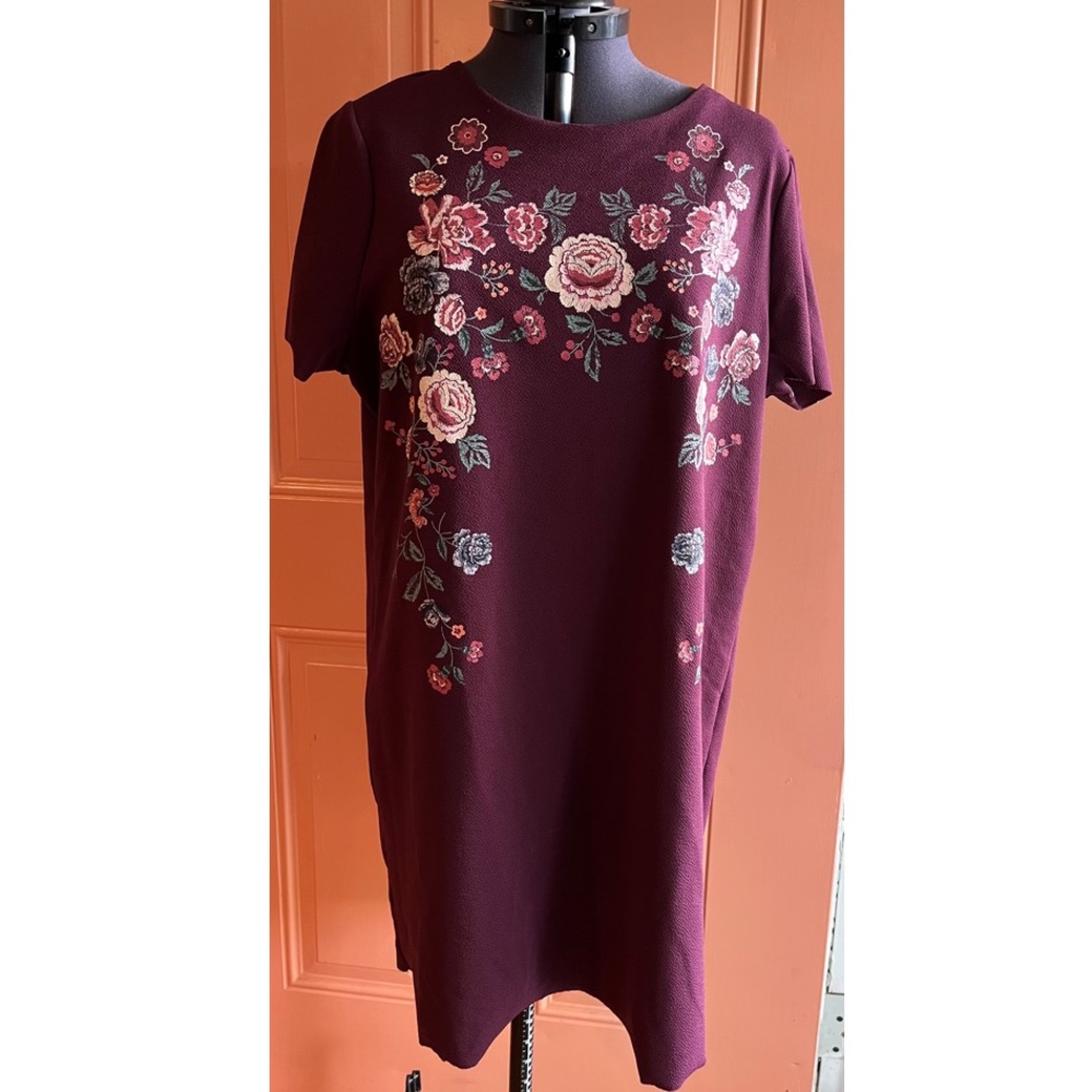 xhilaration • Floral Mini Shift Dress • Size Large